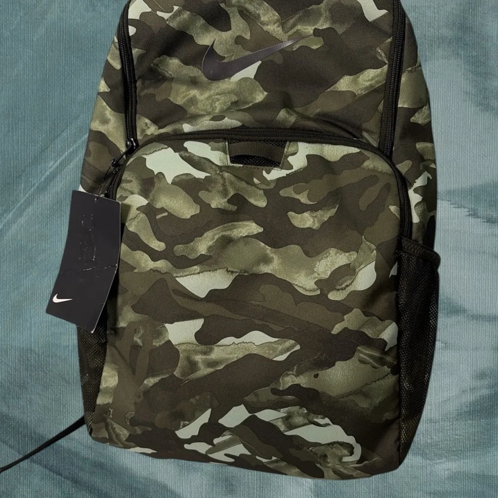 nike backpack camouflage Nike | Bags | Nike Brasilia Xlarge Camo Backpack 2h X 3w X 7d